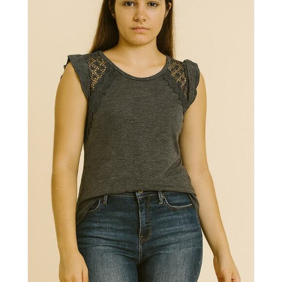 NWT Moral Fiber top shirt charcoal gray lace accents cap sleeve blouse SZ M - Picture 1 of 7